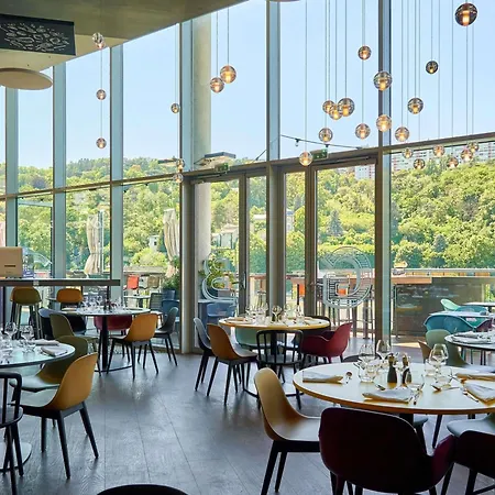 Novotel Lyon Confluence-3